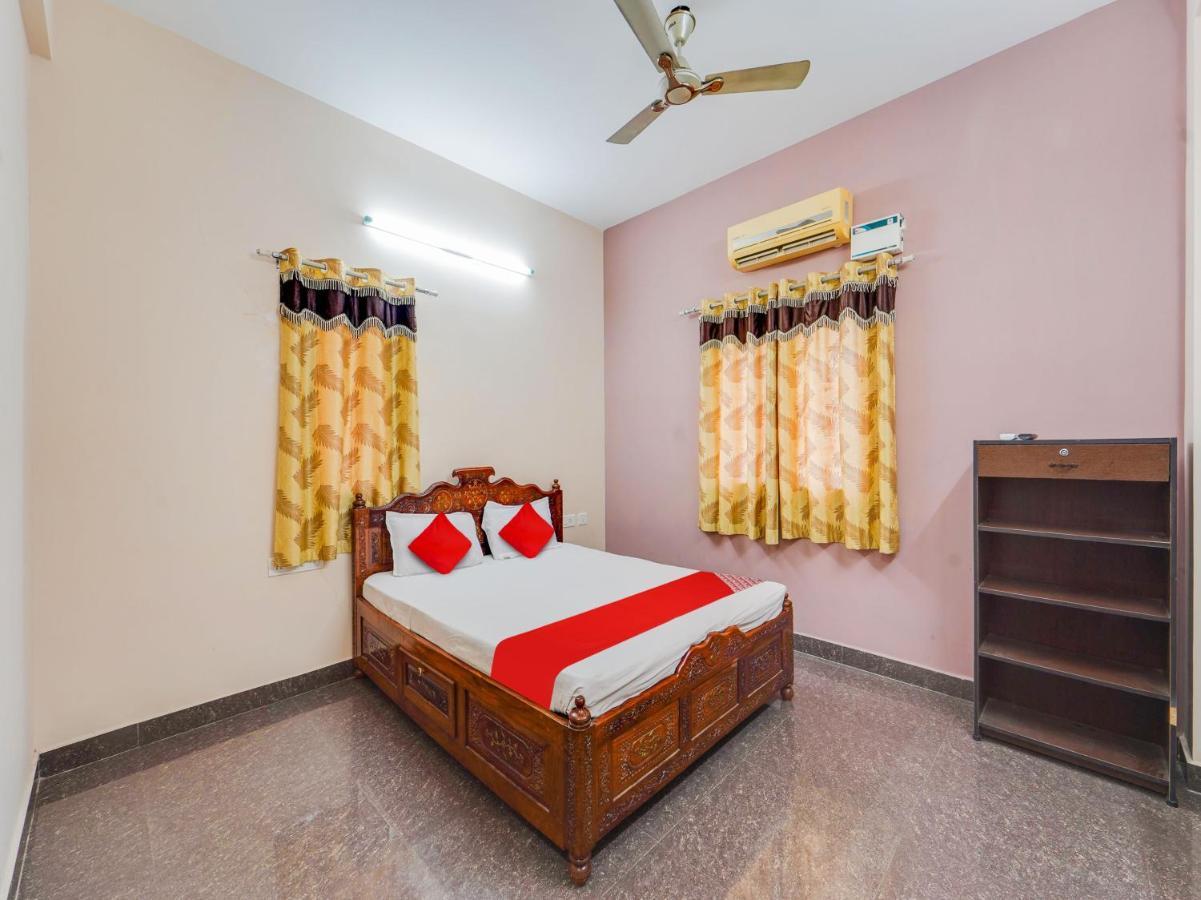 Hotel Oyo Flagship M 3*