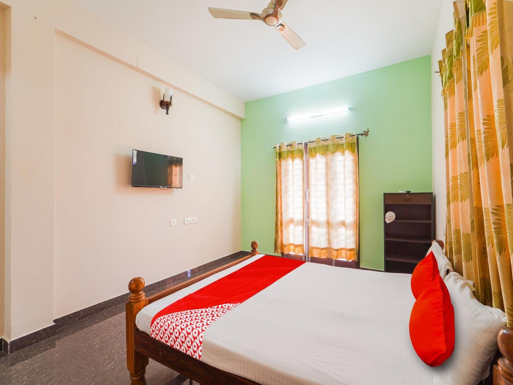 Hotel Oyo Flagship M 3*